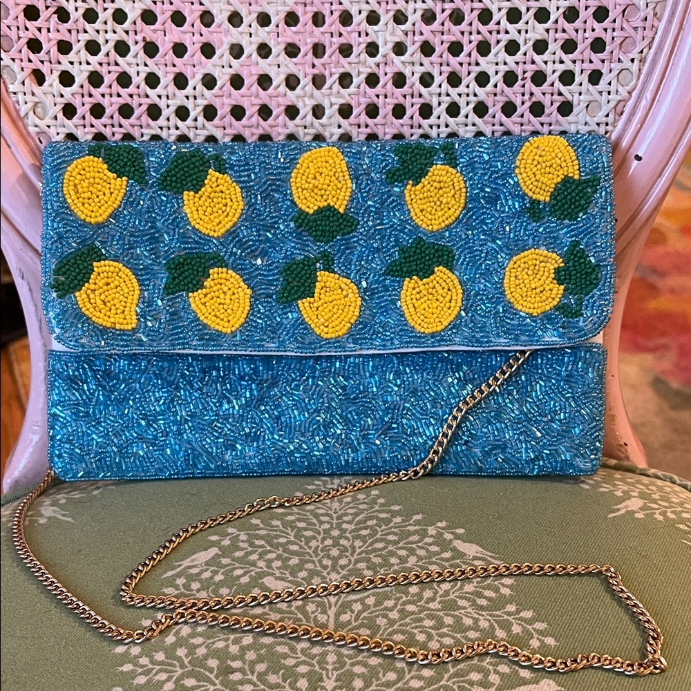 Crossbody handbag
